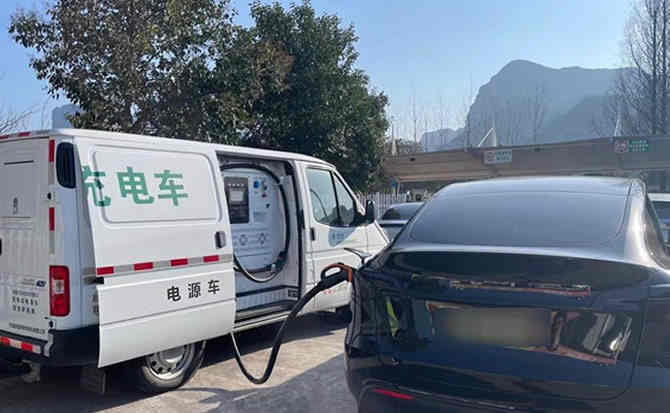 双桥区汽车搭电