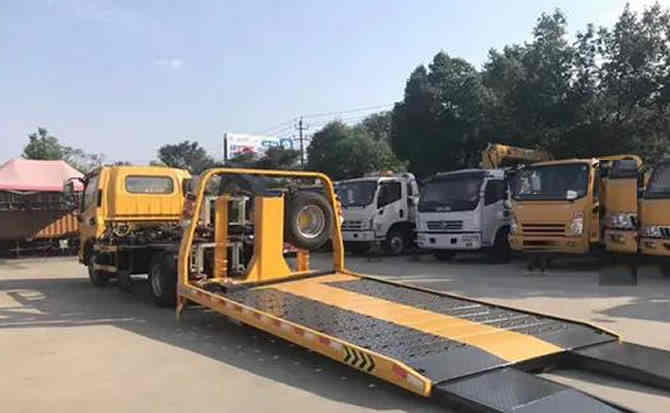 双桥区汽车中途维修案例